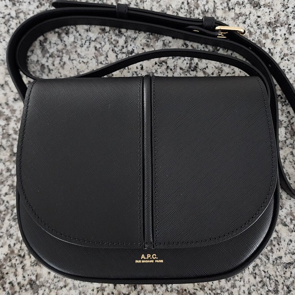 BNWT – Slightly Imperfect [ A.P.C. Betty Sac Bag ]  (#34) - Picture 4 of 12